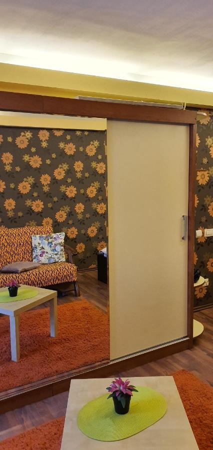 My House - Ultracentral Romana Square Near Old Town Bucarest Exterior foto