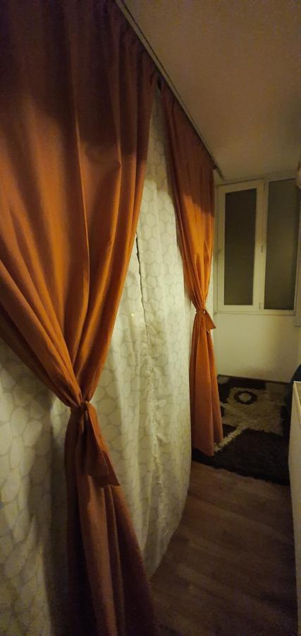 My House - Ultracentral Romana Square Near Old Town Bucarest Exterior foto